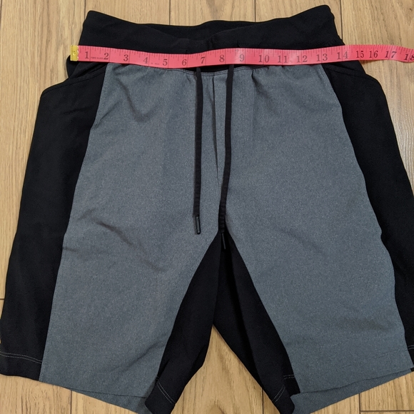 Lululemon Namaste at the Beach Shorts - Picture 7 of 8